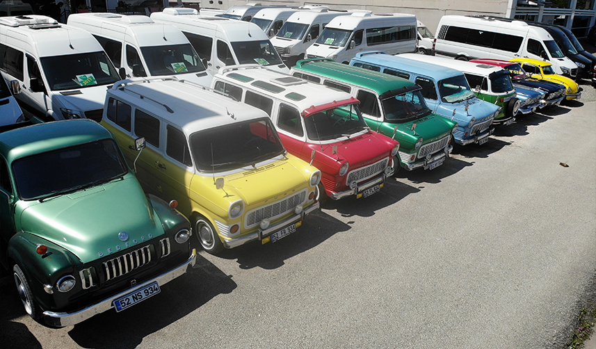 Ordu'da-20-yıl-önce-minibüs-satın-aldı!-Klasik-araç-koleksiyoncusu-oldu