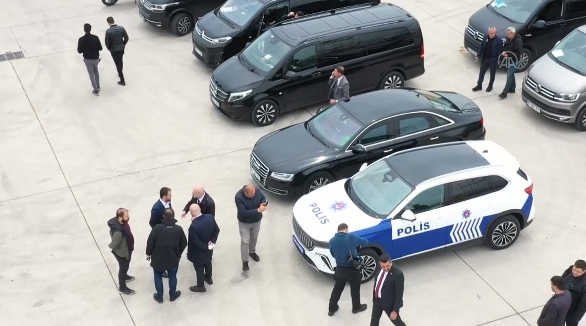 Türkiye'deki Togg marka ilk polis aracı hizmete girdi