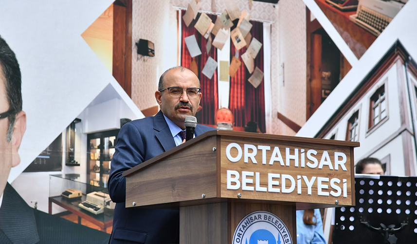 Trabzon'da kursiyerin el sanatları beğenilere sunuldu