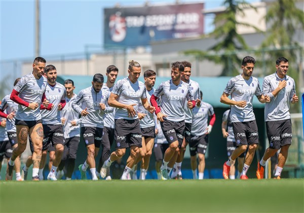 Trabzonspor'da deplasman sorunu! 14 puana ulaşabildi