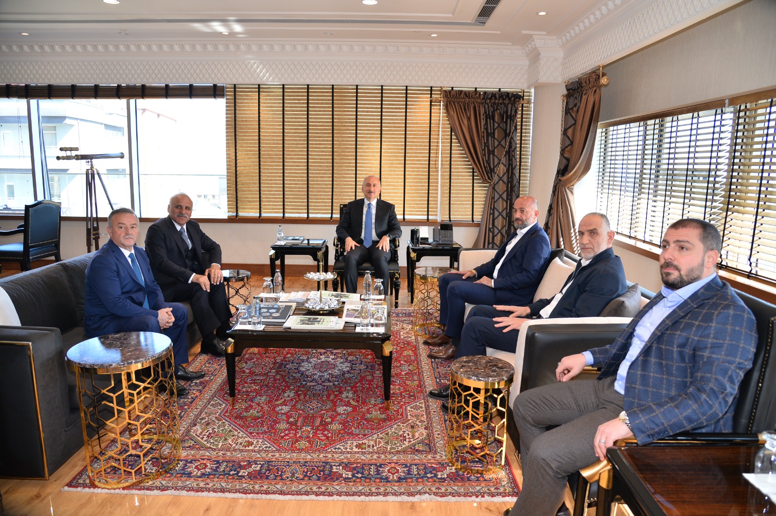 Ulaştırma ve Altyapı Bakanı Karaismailoğlu Büyükşehir’i ziyaret etti