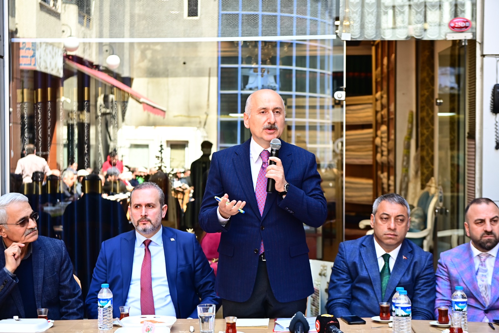Bakan Karaismailoğlu: "Türkiye'nin gelişmesini istemeyenler farklı yollardan içeri sızmaya çalışıyor"