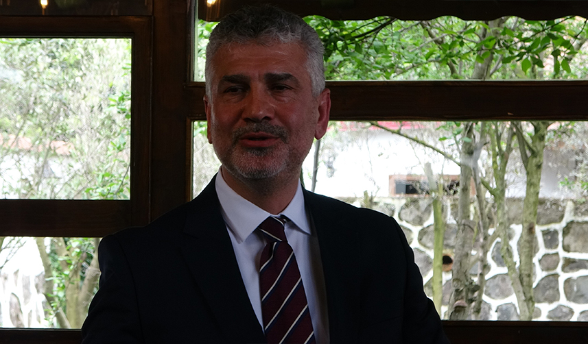 Eski Fenerbahçeli yöneticiden flaş Trabzonspor sözleri! "Alnının akıyla şampiyon"