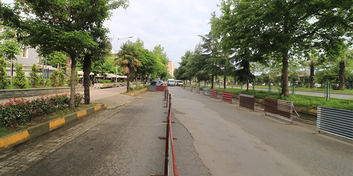 Akçaabat'ta Atatürk Bulvarı yenileniyor