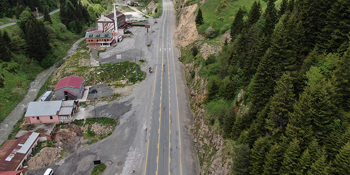 Yeni Zigana Tüneli açıldı diğer güzergah sessizliğe büründü! İşte Zigana Geçidi'nin şimdiki hali