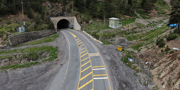 Yeni Zigana Tüneli açıldı diğer güzergah sessizliğe büründü! İşte Zigana Geçidi'nin şimdiki hali