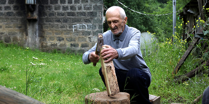 Pandemi bitti ama Trabzon'da gönüllü karantinasını bitirmedi