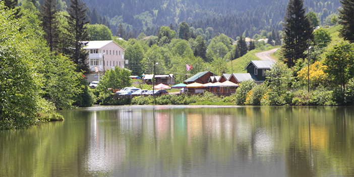 Trabzon'un saklı güzelliği! Balıklı Göl