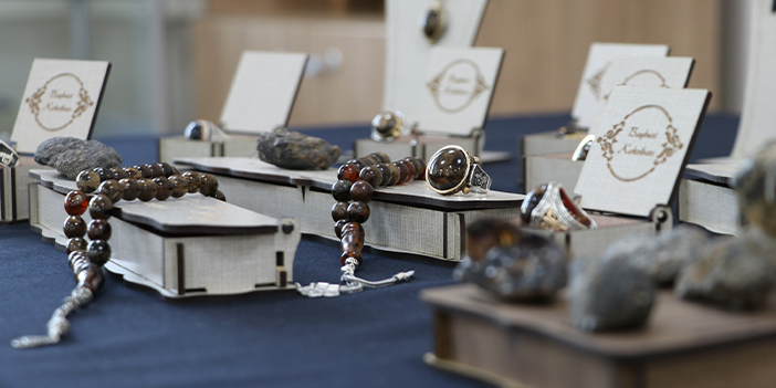 Bayburt'ta çıkarılan kehribar "ekmek kapısı" olacak