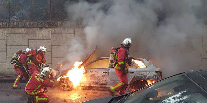 Fransa'da polis 17 yaşındaki genci öldürdü! Ülke birbirine girdi