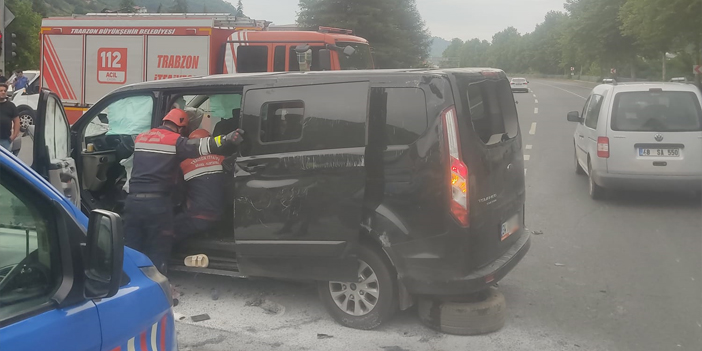 Trabzon’da yakıt tankeri ile ticari araç birbirine girdi! 2 yaralı