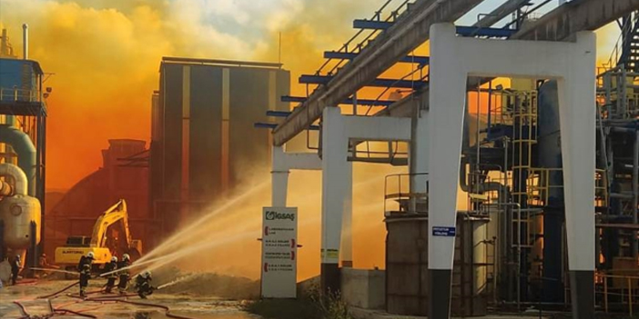 Kütahya'da azot fabrikasında nitrik asit sızıntısı! Vatandaşlara 'Dışarı çıkmayın' uyarısı