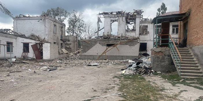 Rusya Ukrayna'da okulu vurdu! Ölü ve yaralılar var