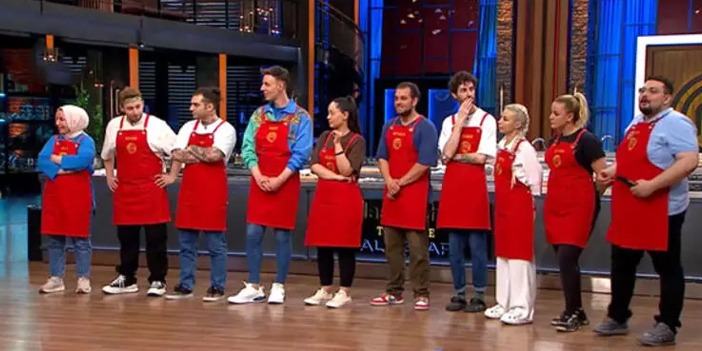 masterchef-all-starda-sezonun-ilk-takim-kaptani-belli-oldu-001.jpg