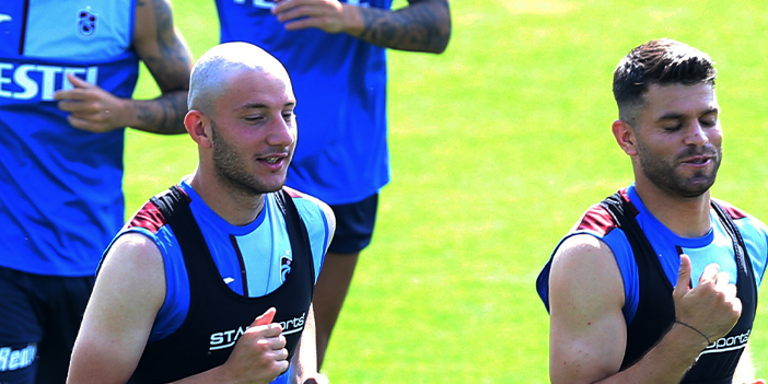 Trabzonsporlu genç oyuncuların saçları kazındı