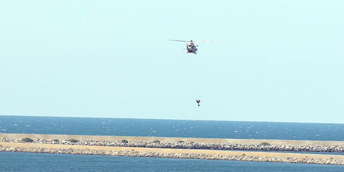 Boğulma vakalarının arttığı Samsun'da helikopterli kurtarma tatbikatı
