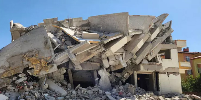 Kahramanmaraş'ta korkutan deprem! 