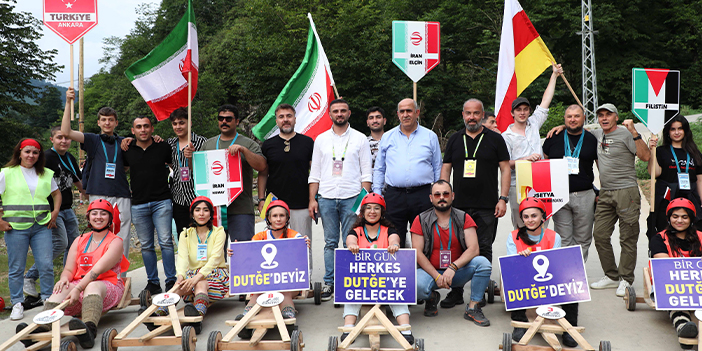 Rize'de 12. Tulum ve Kemençe Festivali'nde kıyasıya mücadele