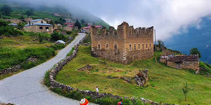 Santa Harabeleri doğal güzellikleriyle göz kamaştırıyor