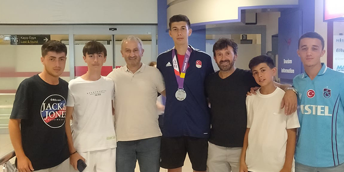 Milli atlet Yasir Kuduban Trabzon’un gururu oldu!