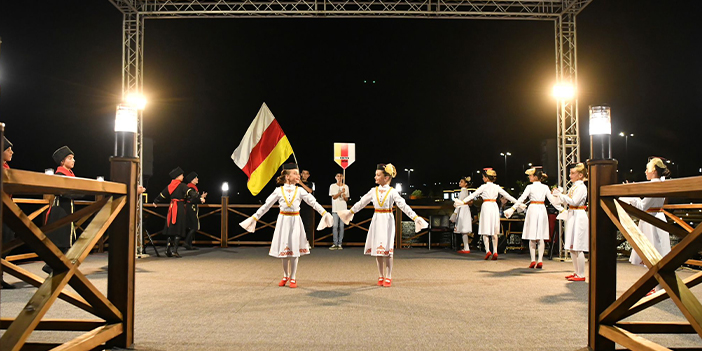 Trabzon'da turistlerin çekim merkezi! Ganita akşamları bir başka