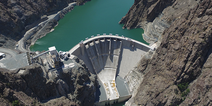 Yusufeli Barajı'nda elektrik üretimi için geri sayıma başlandı