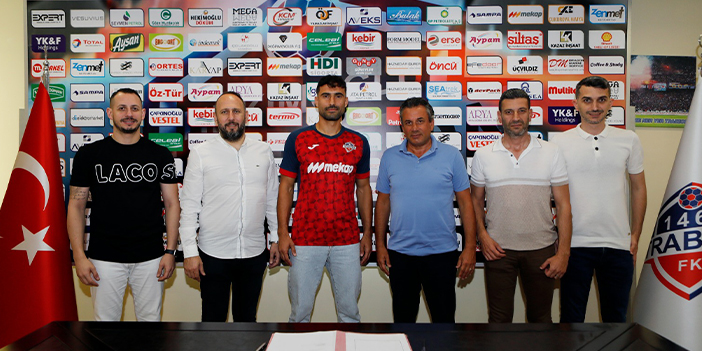 1461 Trabzon Ömer Kahveci ile sözleşme imzaladı