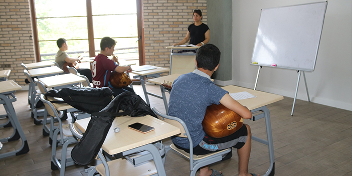 Akçaabat'ta Sanat Akademisi! Kurslar tek çatı altında