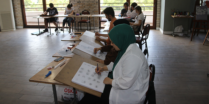 Akçaabat'ta Sanat Akademisi! Kurslar tek çatı altında