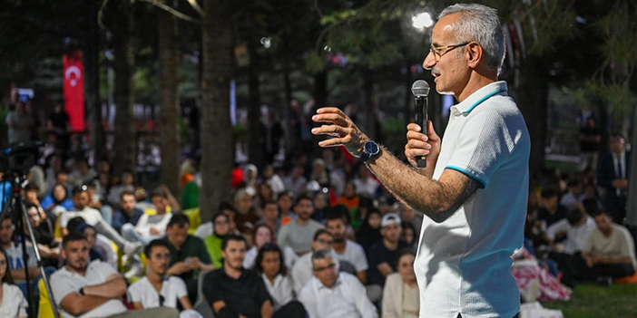 Bakan Uraloğlu'ndan gençlere tavsiye "Mutlaka öğrenin"