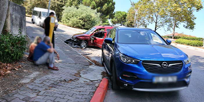 Samsun'da iki araç birbirine girdi! 1 yaralı 