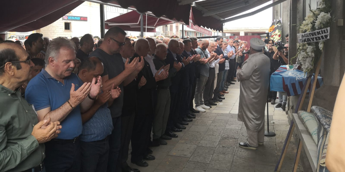 Trabzonspor'da Nizamettin Algan'a veda