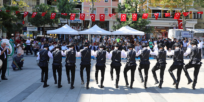 Akçaabat'ta 30 Ağustos Zafer Bayramı coşkuyla kutlandı