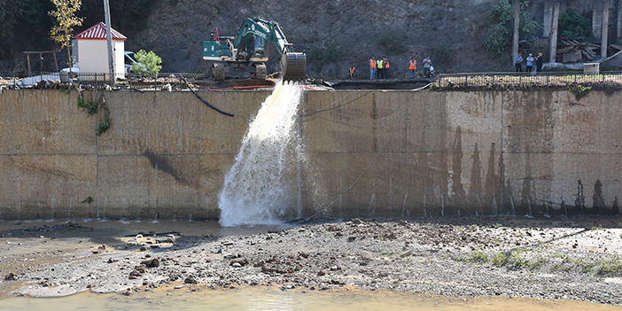 Trabzon'da ana isale hattında patlama!
