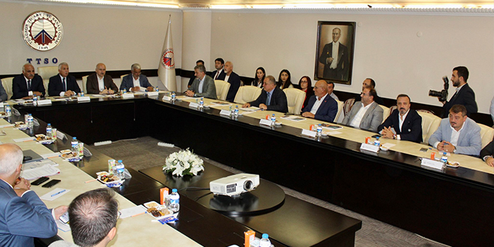 AK Parti Trabzon Milletvekili Adil Karaismailoğlu’ndan TTSO’ya ziyaret