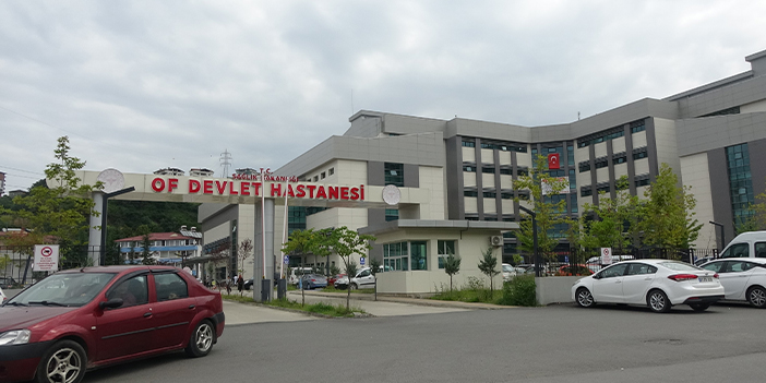 Trabzon'da hastanede sıra bekleyen çarşaflı iki kadına hakaret etmişti! Of halkı tepki gösterdi 