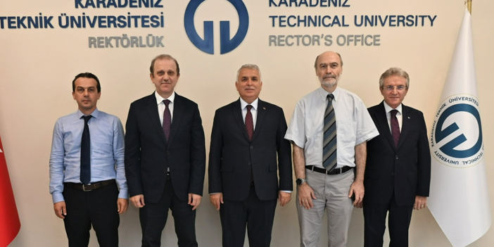 Trabzon Valisi Yıldırım'dan KTÜ'ye ziyaret! 