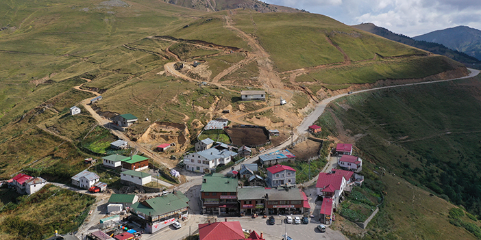 Zigana Dağı'nın zirvesinde 3 kuşaktır lokanta işletiyorlar