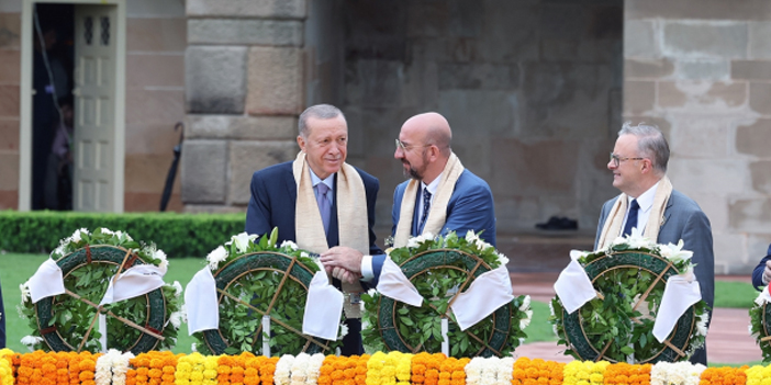 Cumhurbaşkanı Erdoğan ve liderler Gandhi anıt mezarında! 
