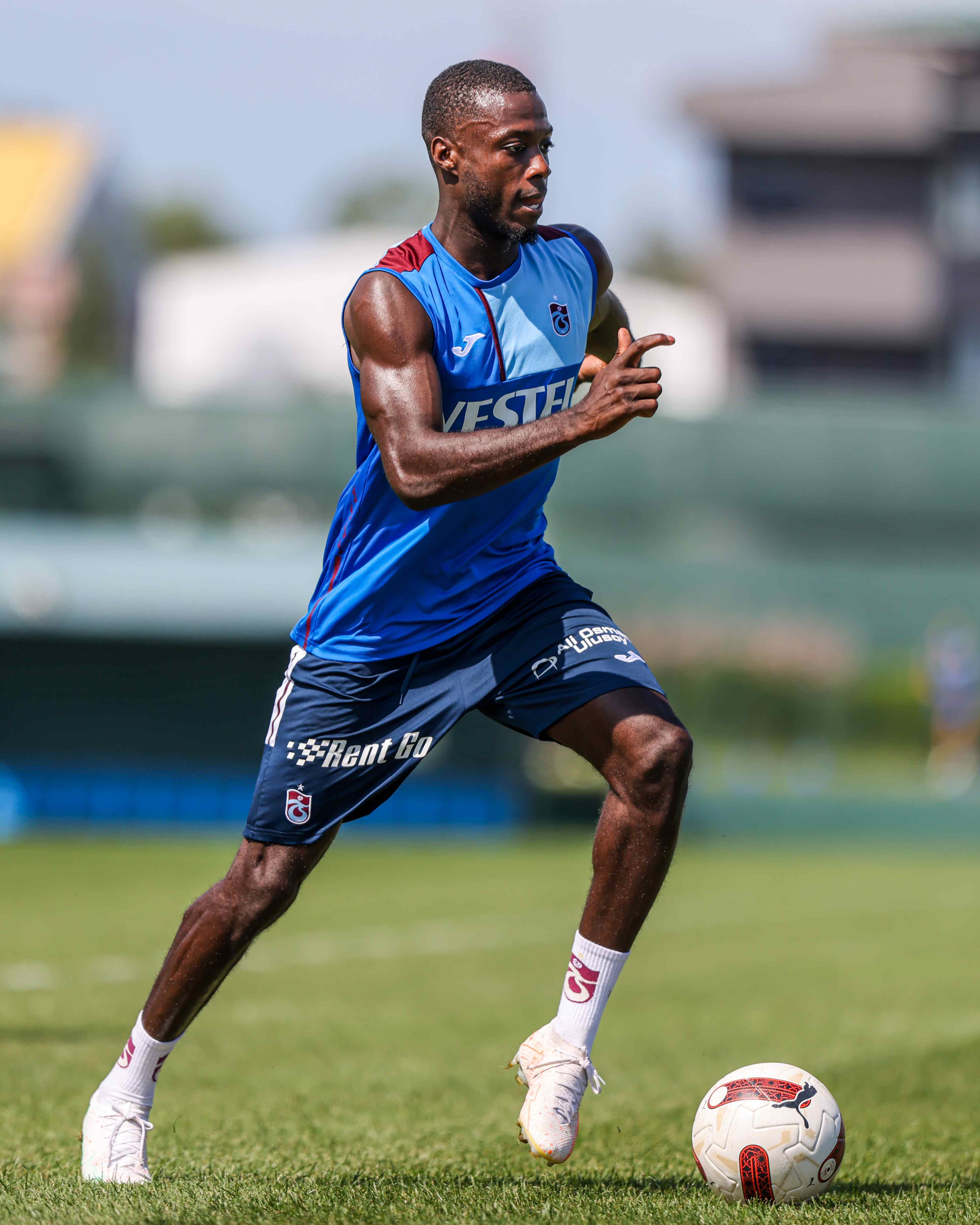 Trabzonspor’da Beşiktaş maçı hazırlıkları devam ediyor! Milli takımdakiler geri döndü