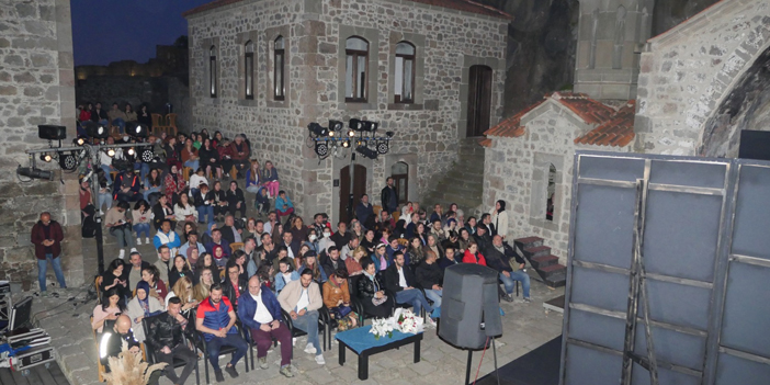 Kızlar Manastırı'nı ve Çal Mağarasını kaç kişi ziyaret etti! Başkan Zorluoğlu açıkladı 