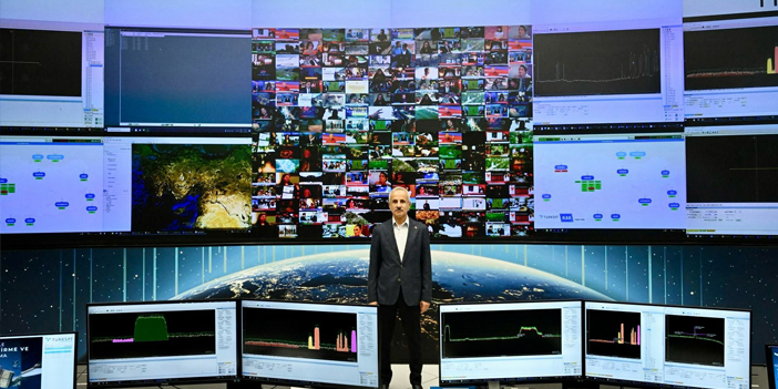 Bakan Uraloğlu duyurdu! TÜRKSAT 6A için geri sayım başladı 