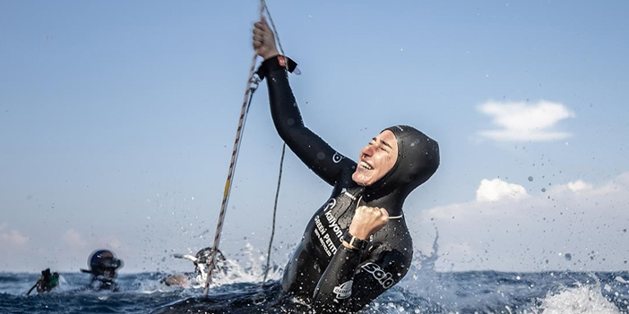 Nefesler tutuldu! Milli Sporcu Şahika rekor kırdı 