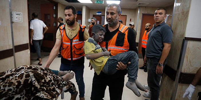 İsrail, Gazze'deki Nuseyrat Mülteci Kampı'nı bombaladı!