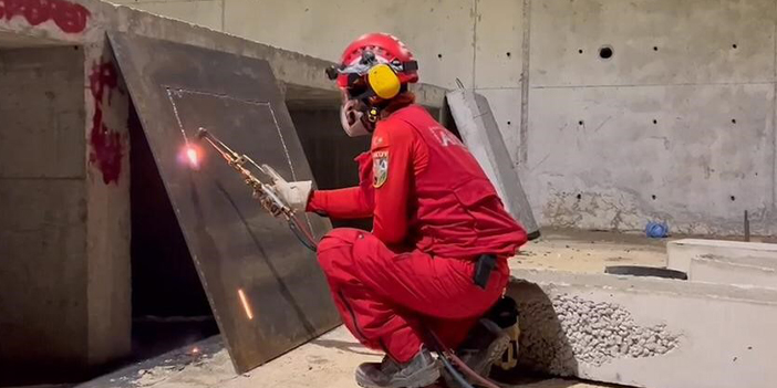 Trabzon'da afetlerde can kurtarmak için eğitim alıyorlar