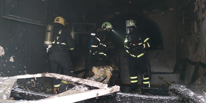 Samsun'da çocukların oyunu yangına yol açtı! 3'ü çocuk 5 kişi mahsur kaldı