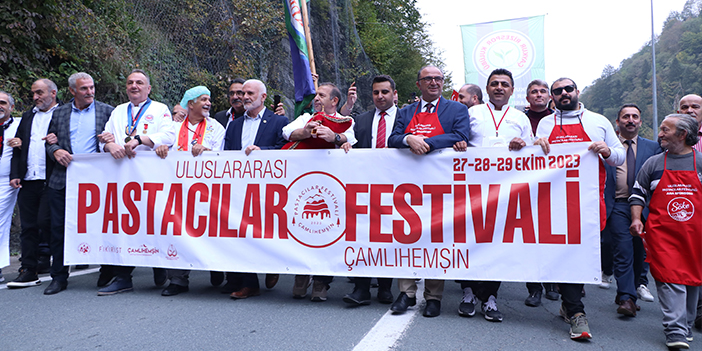 rizede-uluslararasi-pastacilar-festivalinin-3uncusu-duzenlendi.jpg