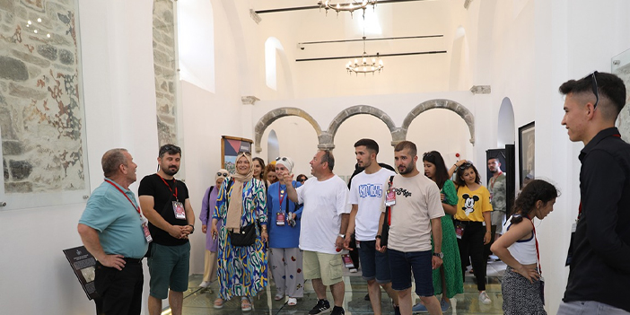 Akçaabat'ın göz bebeği Ortamahalle turist akınına uğruyor 