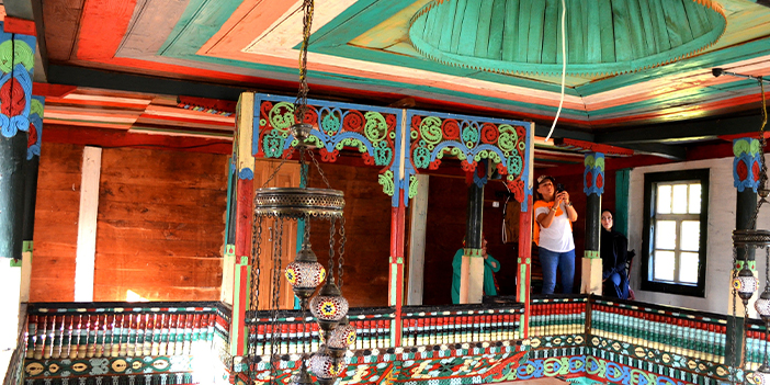 Artvin'de 172 yıllık tarihi camii yıllara meydan okuyor