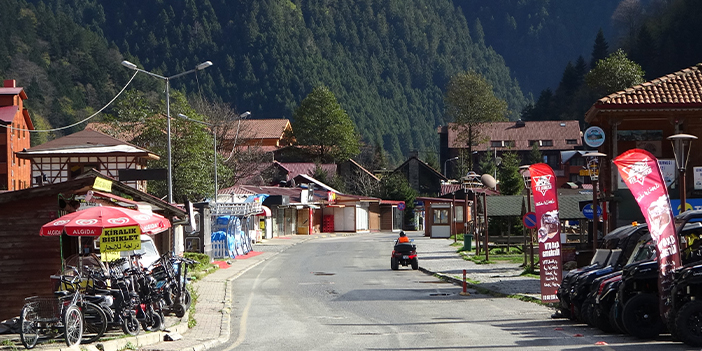 Turizm sezonu bitti Uzungöl sessizliğe büründü